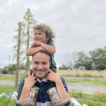 Babysitter in Nelson: Matthew
