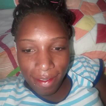 Babysitter in Buenaventura: Yinna