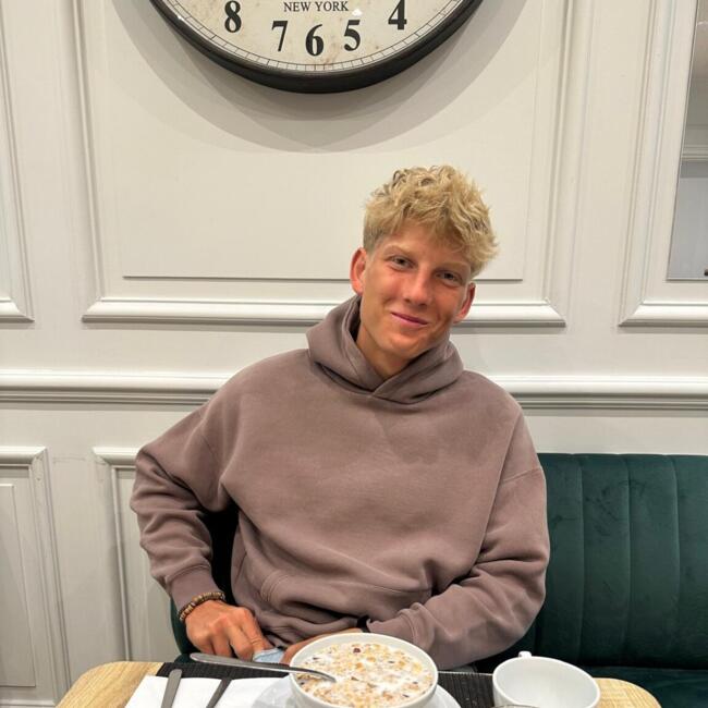 Babysitter in Karben: Ole