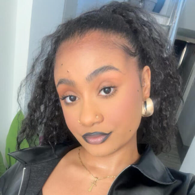 Opiekunka do dziecka w Differdange: Joycelene