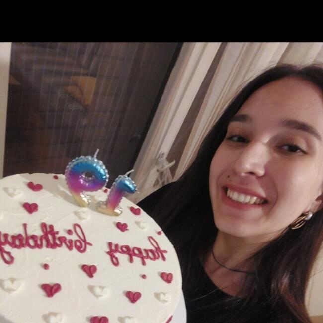 Babysitter in Athens: Ανδριάνα