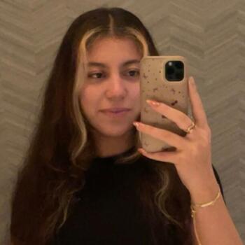 Babysitter in Houston: Dana