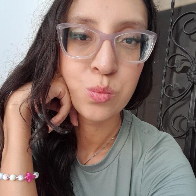 Babysitter στην περιοχή Floridablanca: Yuly roxana