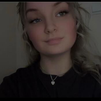 Babysitter Piastów: Wiktoria