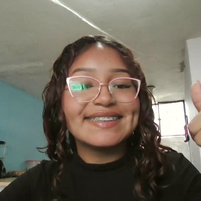 Babysitter in Quito: TIFANNY