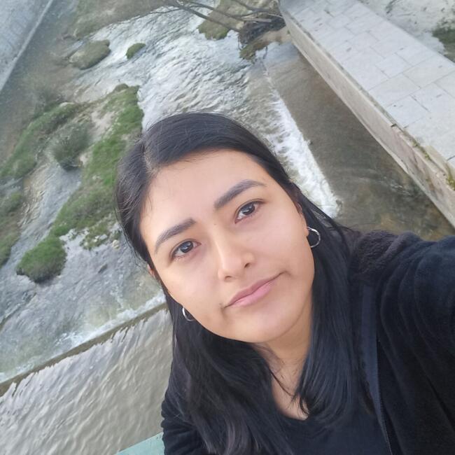 Canguro en Colmenar Viejo: Marianela