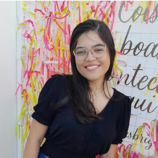 Babysitter in Coimbra: Vitória Nascimento
