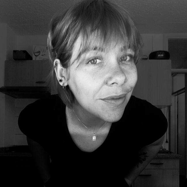 Varuška (Celje): Neza