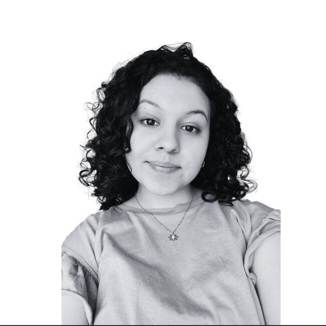 Babysitter in Marly: Malika