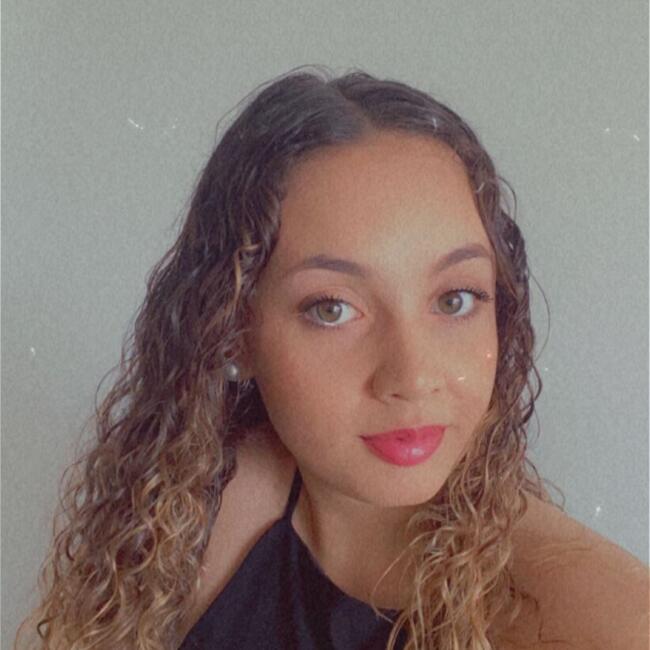 Babysitter in Bayonne: Maiana