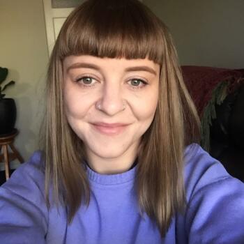 Babysitter in Bendigo: Kim