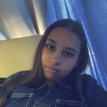 Babysitter in Digne-les-Bains: Khaoula