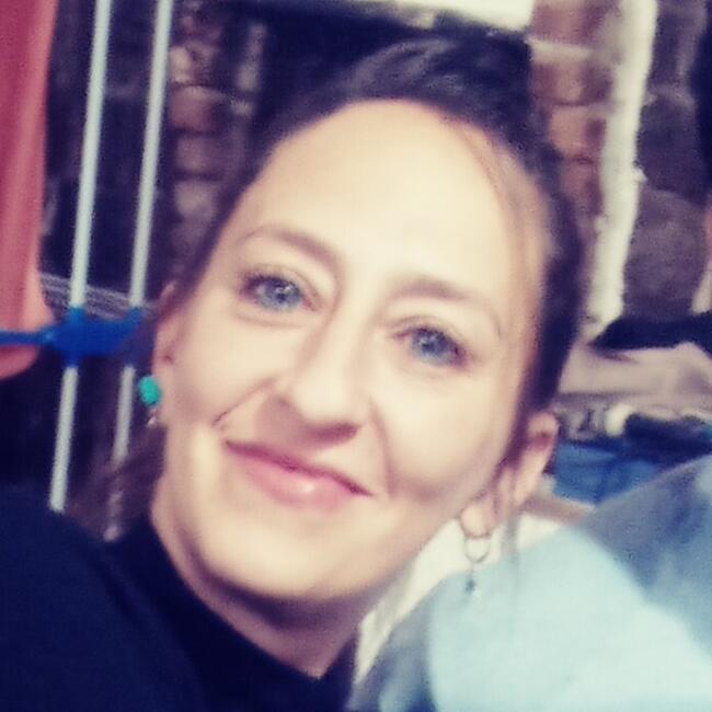 Babysitter in Almirante Brown: Romina