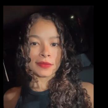 Babysitter Goiânia: Maria