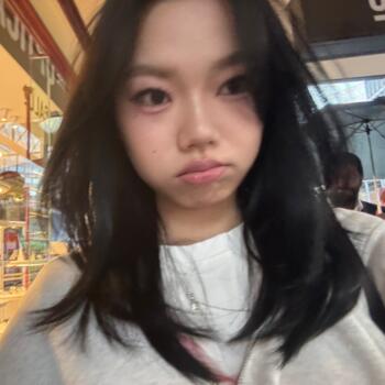 Babysitter in Melbourne: Felyia