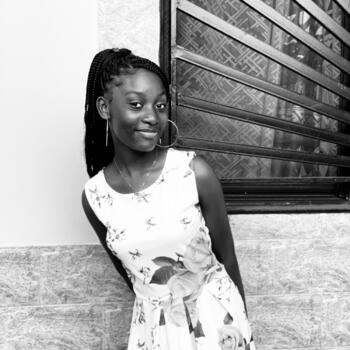 Babysitter in Ciempozuelos: Joyce Francisca
