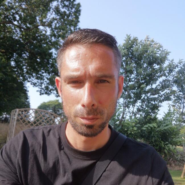 Babysitting job in Isigny-le-Buat: Maxime