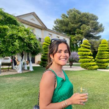 Babysitter in Arles: Miléna