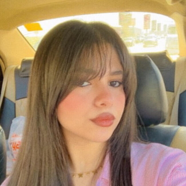 Babysitter in Ajman: Malak