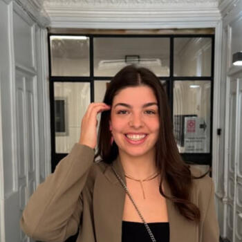 Baby-sitter in Basauri: Sara