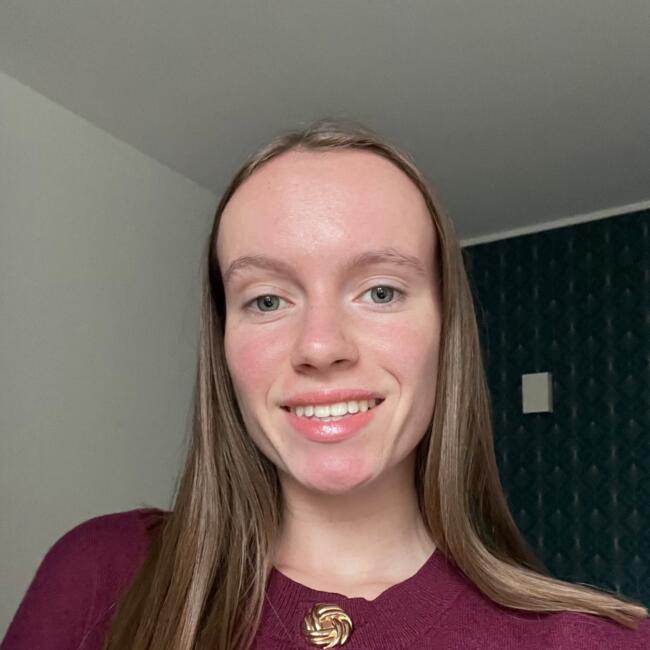 Babysitter in Averton: Justine