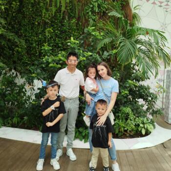 عائلة عجمان: Tania