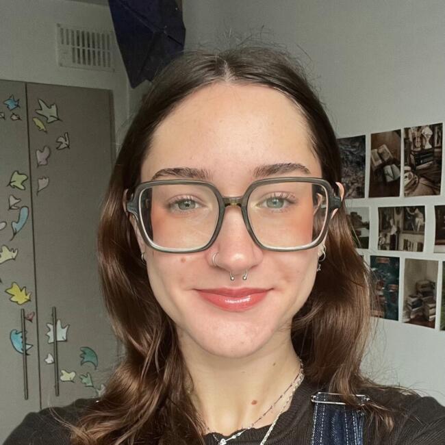 Babysitter in Galway: Rebecca