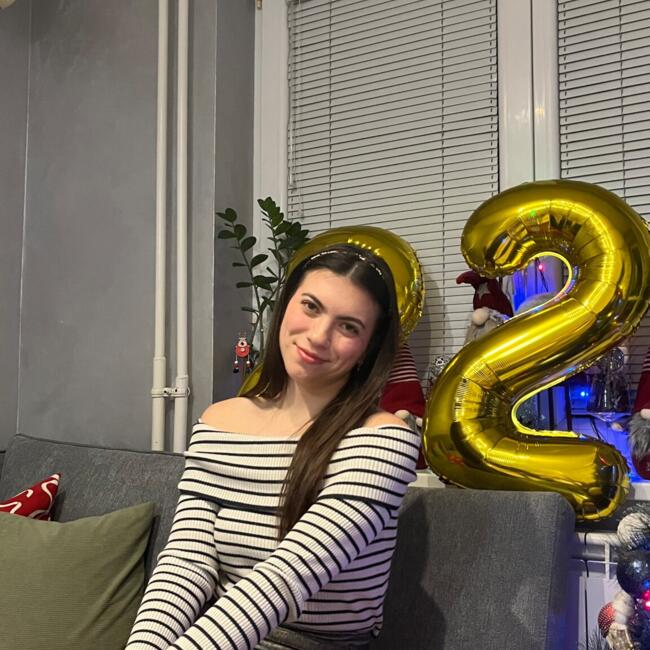 Bebisiterka u Novi Banovci: Emilija