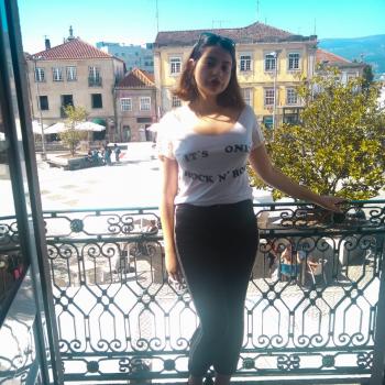 Babysitter Vila Real: Amanda
