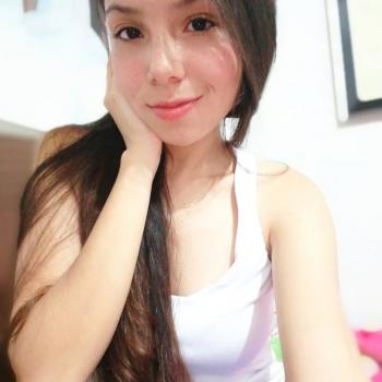 Babysitter Manizales: Karoline