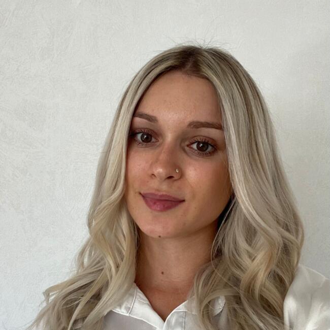 Babysitter in Verfeil: Chloé