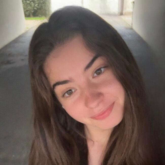 Babysitter in Pessac: Océane