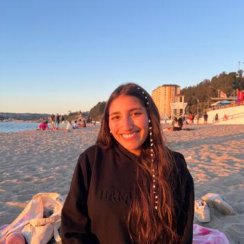 Babysitter in La Florida: Florencia