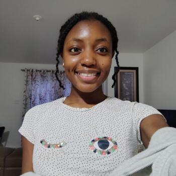 Baby-sitter in Trois-Rivières: Zhen Aurore