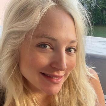 Δουλειά για babysitter στην περιοχή Αθήνα: δουλειά φύλαξης παιδιών Maria