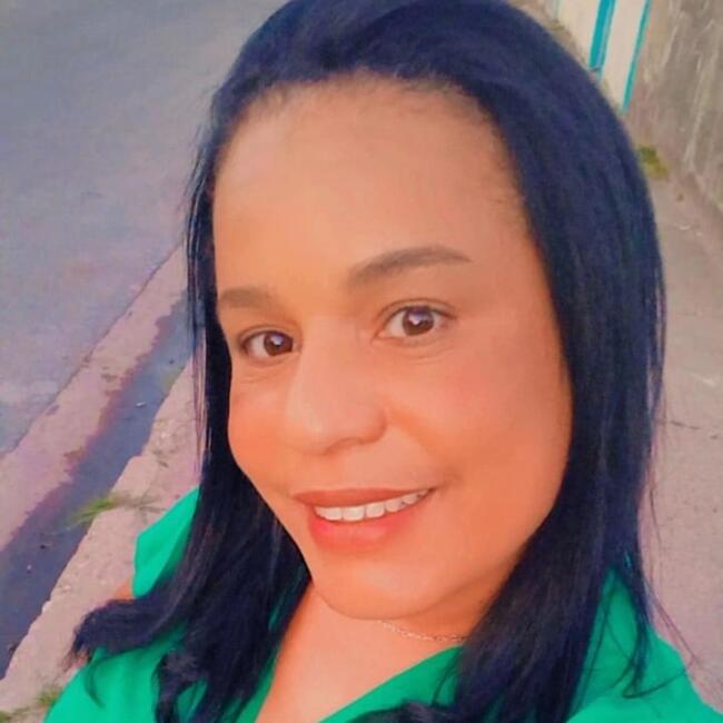 Babysitter in São Paulo (São Paulo): Shirley