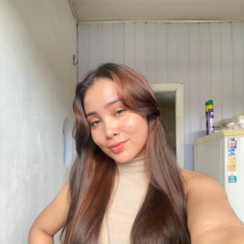 Babysitter in Manaus: Elaine