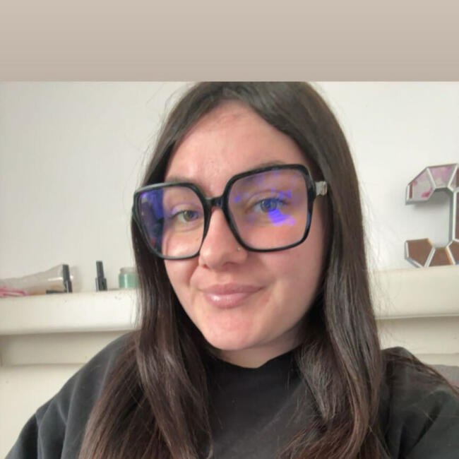 Babysitter in Beauvais: Clara