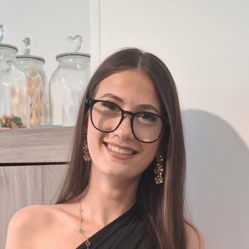 Babysitter Tourcoing: Camillia