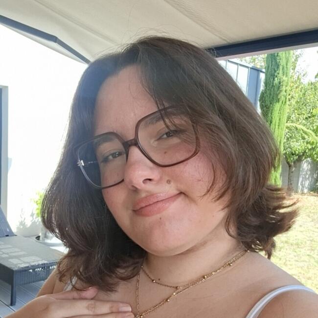 Babysitter in Toulouse: Justine