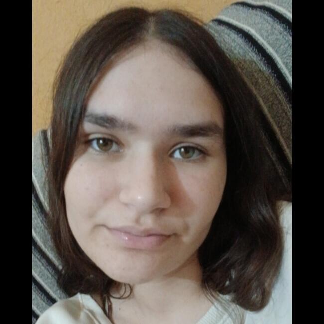 Babysitter in Badajoz: Cinthia