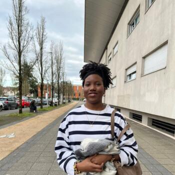 Baby-sitter Fleury-les-Aubrais: Grace