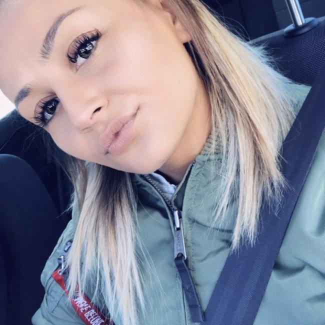 im 21 dating en 25 år gammal