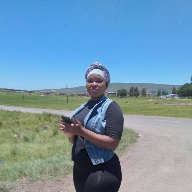 Nanny in Tokoza: NTOMBIFUTHI STHEMBILE