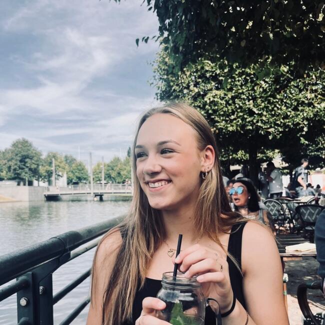 Babysitter in Zwolle: Lola