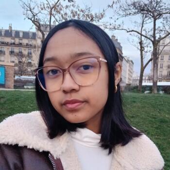 Babysitter in Saint-Denis: Angelina