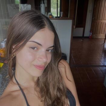 Babysitter in Gualeguaychú: Camila