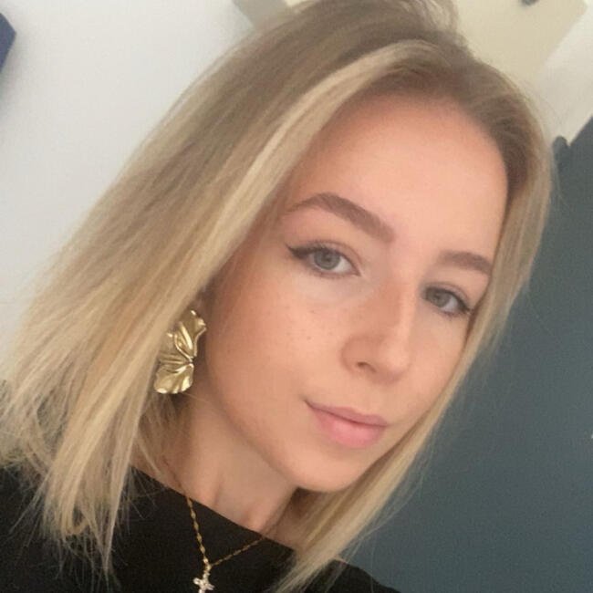 Babysitter in Saint-Brandan: Ivanka