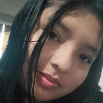 Niñera en San Juan de Lurigancho: Yomaira