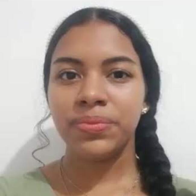 Babysitter in Cartagena: Saray